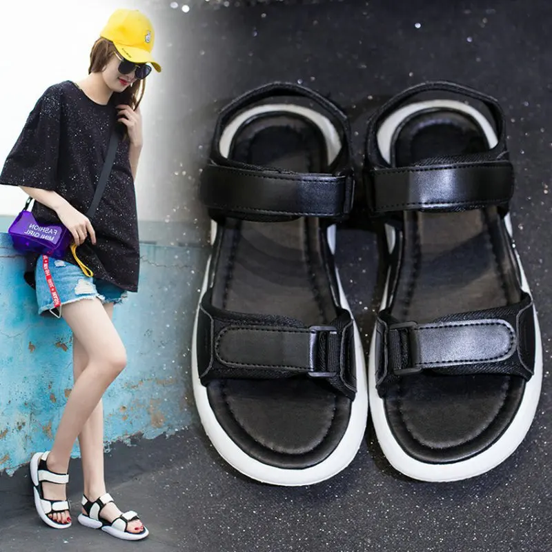 Новинка Красивые летние босоножки на танкетке Женская повседневная обувь с