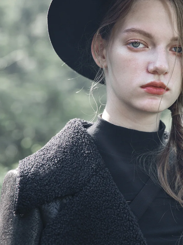 Женская куртка-кардиган в стиле панк черная приталенная куртка с отложным