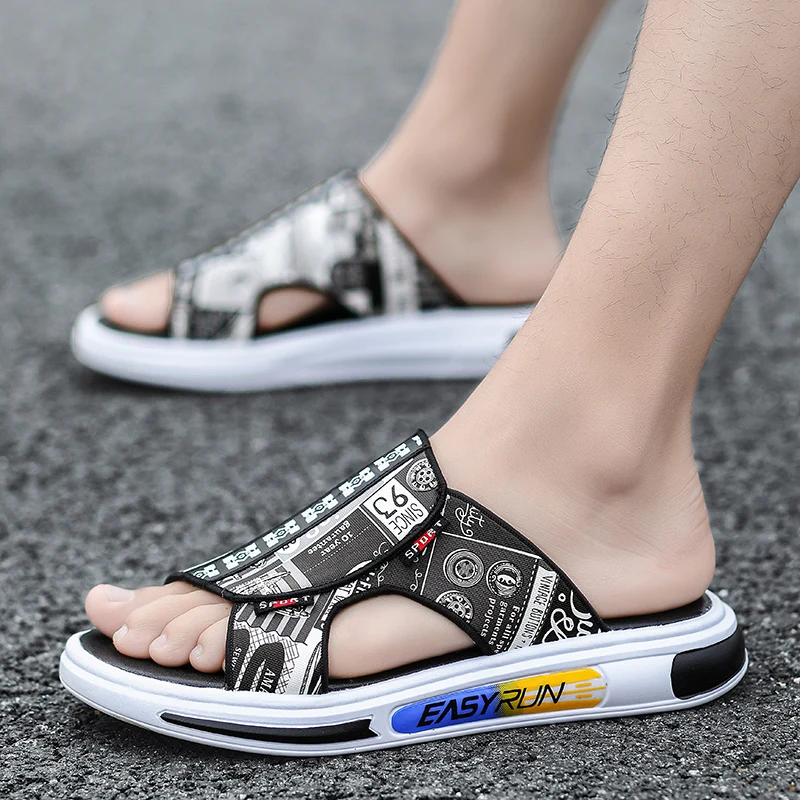 

Summer Beach Shoes Mens Brand Designer Man Casual Slippers Anti Slip Beach Slippers Male Comfortable Men Flats Slippers