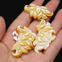 hot selling natural fashion yellow shell flower shaped pendant diy for making bracelets necklaces jewelry accessories 20x37mm