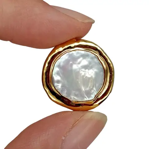 Белые жемчужные бусины 10 шт.