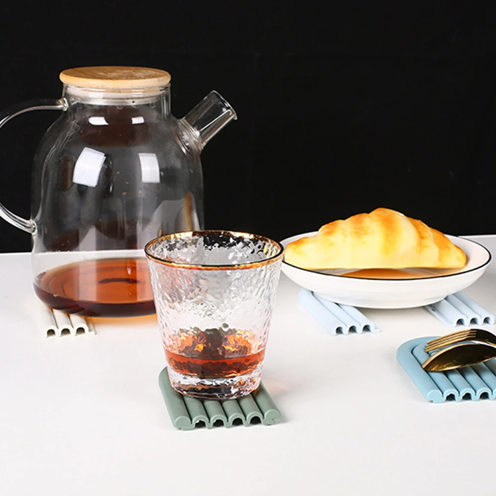 

1PC Rainbow Coasters Silicone Removable Insulation Pads Cup Mat Non Slip Placemat Home Decor Kitchen Accessories For Pot Plate