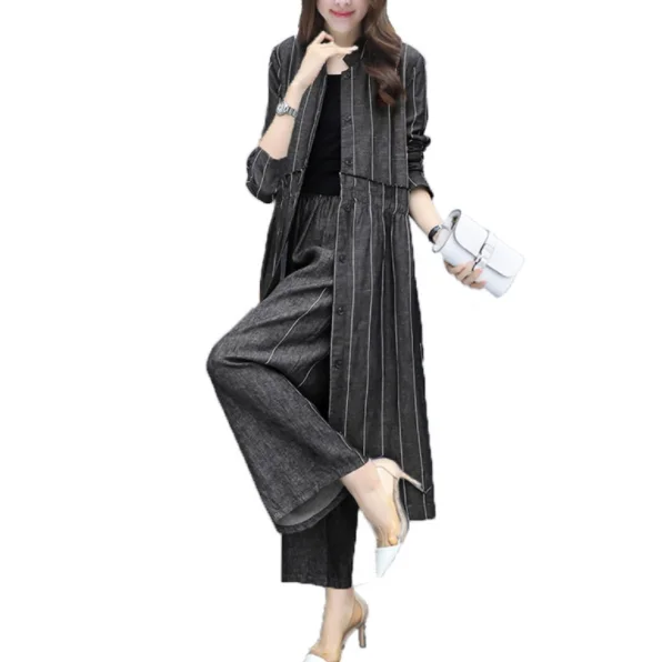 Женский брючный костюм в полоску повседневный свободный комплект из двух