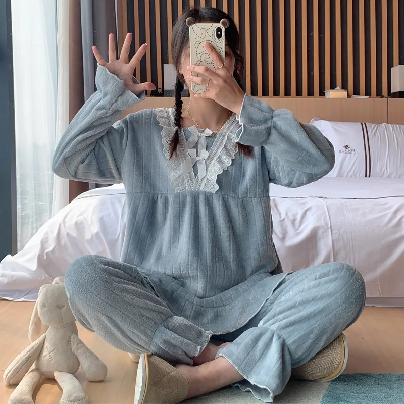 

Women's Autumn Winter Flannel 2PCS Pajamas Suit Square Collar Cute Bow Home Clothes Sweet Lace Sleepwear Loose Warm Nightwear