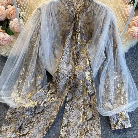 

European and American Style Lantern sleeves, loose and versatile, vintage snakeskin lady's temperament shirt and blouse