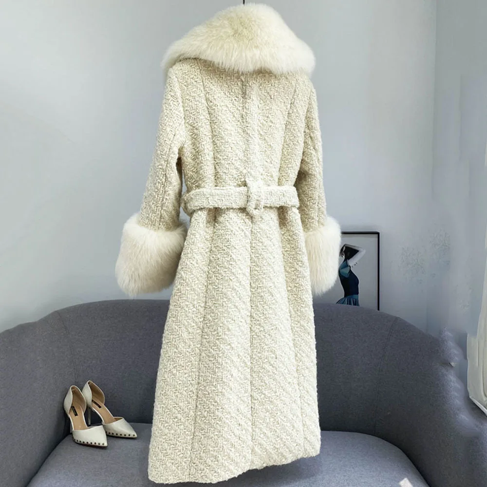 Женское шерстяное пальто средней длины элегантное утепленное со шнуровкой и