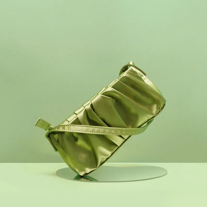 

Женская сумка с клапаном, новинка 2020, нейлоновая Повседневная модная однотонная сумка через плечо с рюшами, дизайнерские кошельки и сумочки...