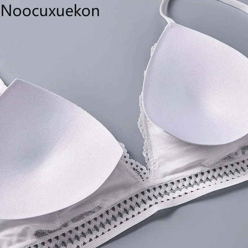 Лифчик женский кружевной без бретелек с эффектом пуш ап|Топы| |