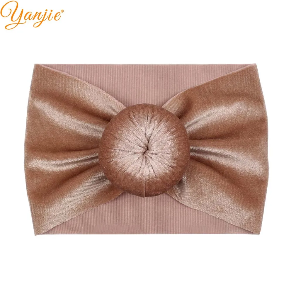 Headband A-khaki Тюрбан с круглым помпоном из мягкого бархата для девочек; коллекция года; зимняя детская однотонная бархатная эластичная повязка на голову; резинки для волос; аксессуары для волос - Цвет: Headband A-khaki