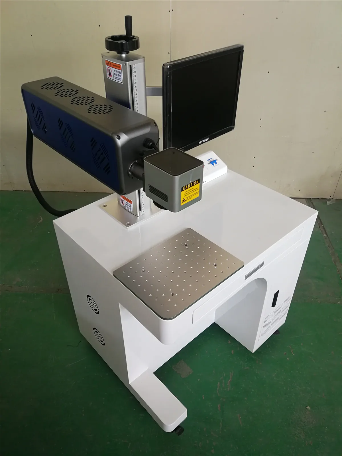 ROBOTEC Laser Marking Machine 20W/50W/70W Raycus/JPT Source Metal Stainless Steel Engraver |