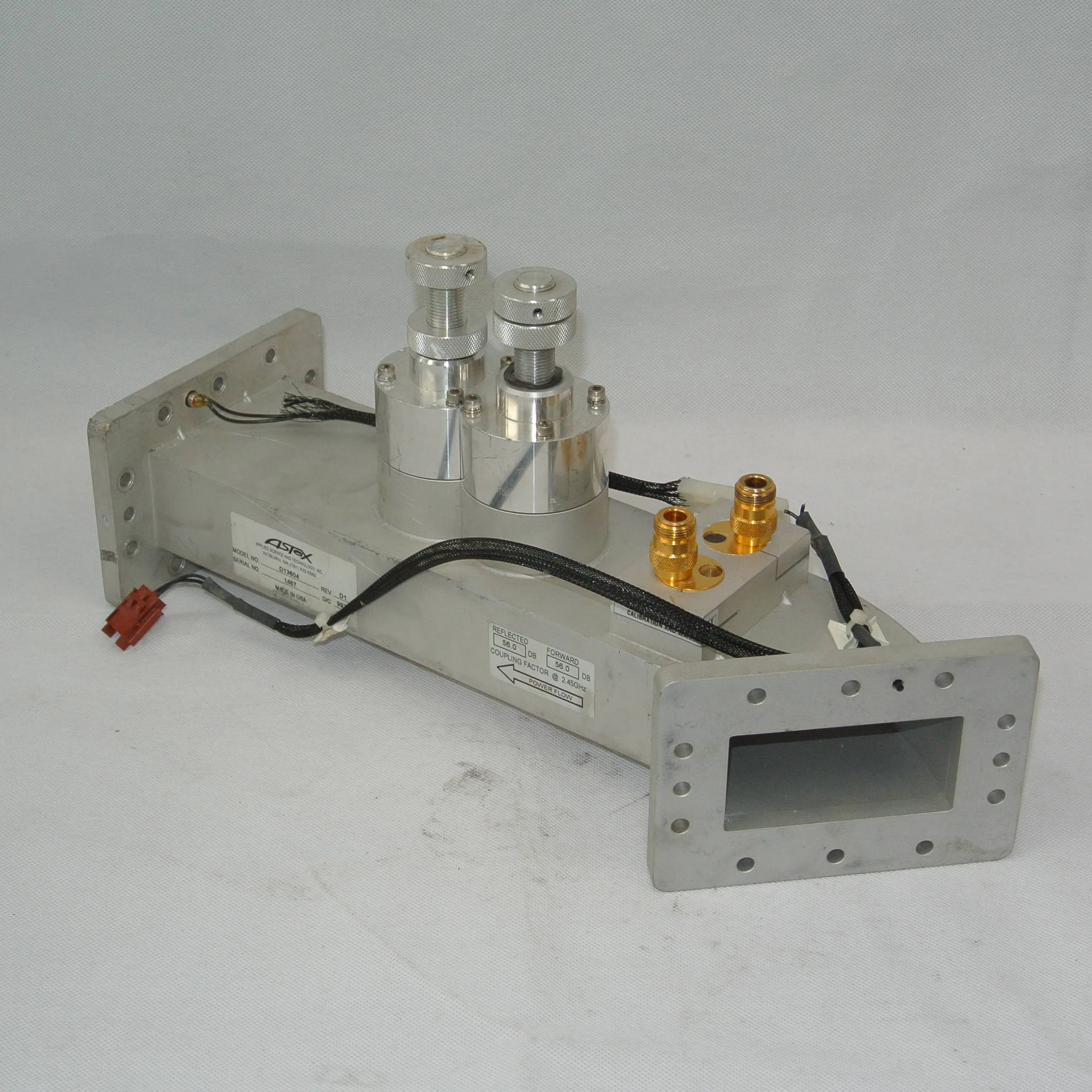 

Astex D13604 волновая направляющая с муфтой 2,45 ГГц, АМАТ HDP CVD магнетрон, 423362