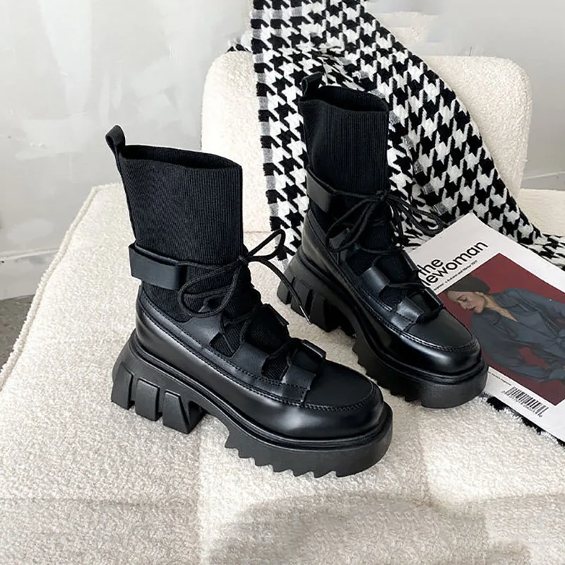 

Женские черные ботинки на платформе осень-зима 2021 повседневные эластичные короткие ботинки модные женские готические ботинки на танкетке ...