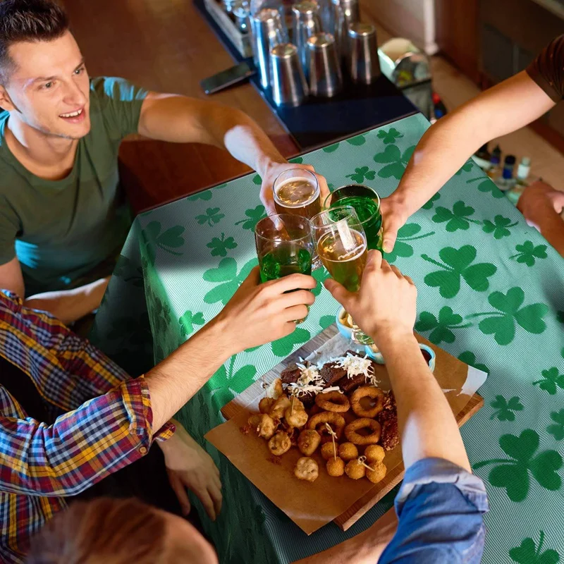 В стиле Св. Патрика День Святого Валентина скатерть 60x84 дюйма зеленого цвета с