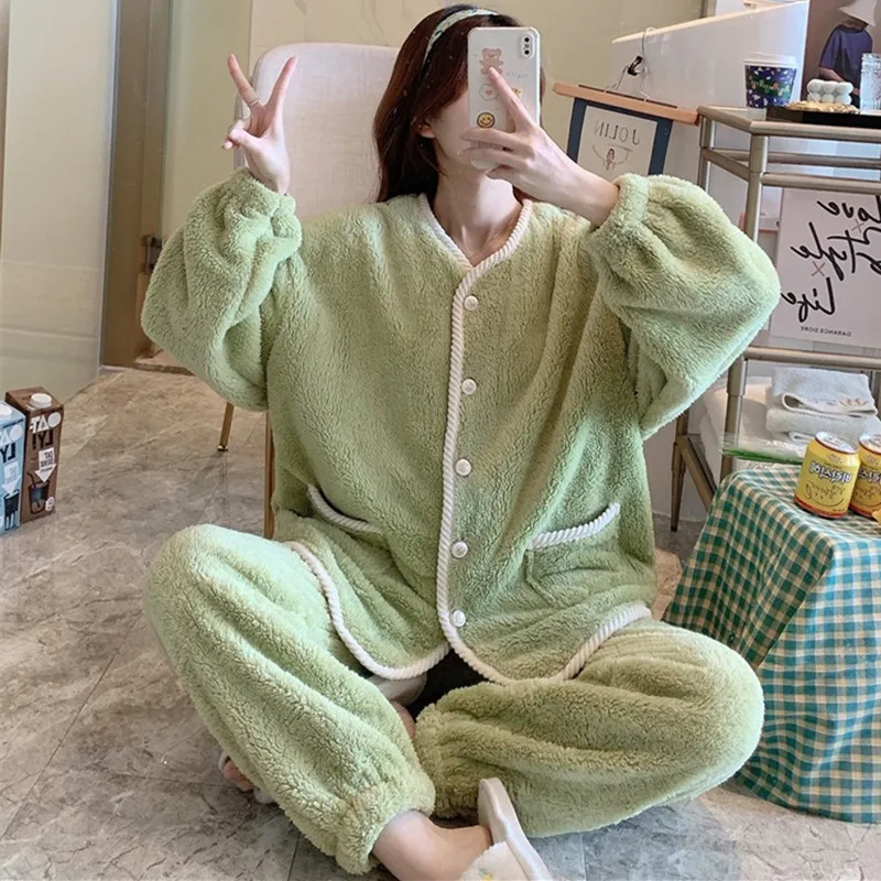 

Fresh Korean Flannel Home Clothes Autumn Winter Pajamas For Women Buttons V Neck Thicken Coral Fleece Warm Ladie's Pyjamas Suit