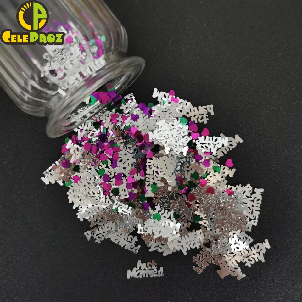 Свадебный стол конфетти только что женился мистер миссис сердце любовь блестки