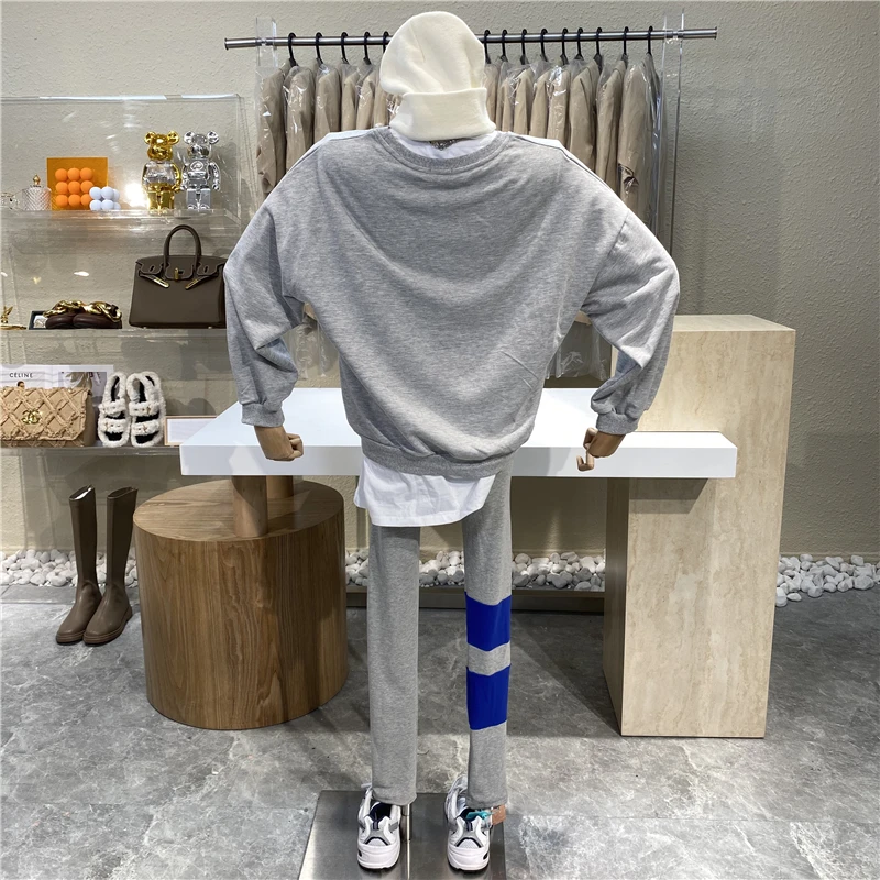 

2021 New Contrast Letter Sleeve Round Neck Pullover Loose Casual Sweater+popular Color Matching Tights Tide Two-piece Suit