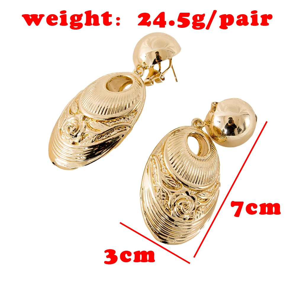 

Shell Shaped Golden Color Necklaces And Earrings Jewelry Set For Women New Arrival Wedding Attendance Design