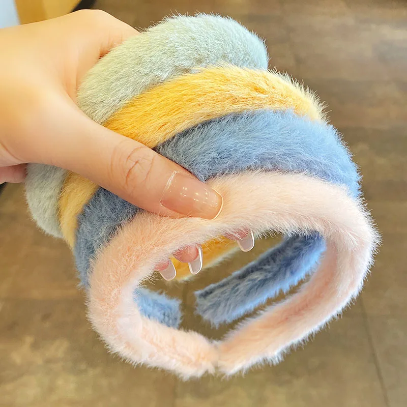 Новинка Осень 2021 красочные плюшевые повязки для волос женщин и девочек милые