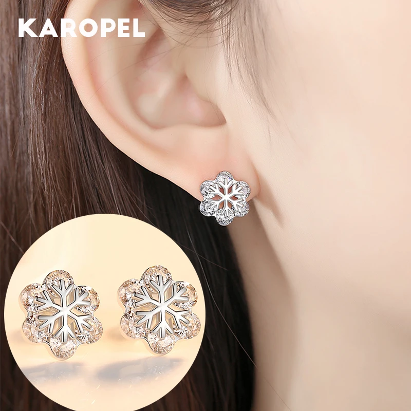 

925 Sterling Silver Exquisite Winter Snowflake Zircon Stud Earrings Woman Fashion Wedding Engagement Jewelry Accessories