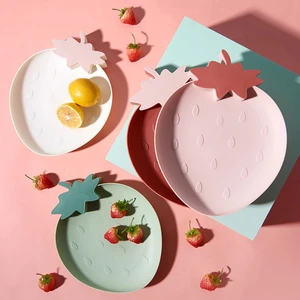 Strawberry Shape Fruit Food Tray Candy Dish Plastic Plate Snack Plate For Home Candy Cute Plate Snack Dish Fruit Food Tray