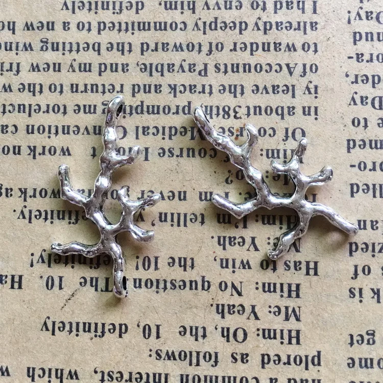 

10 шт., подвески в виде листьев и ветвей, 15 х26 мм