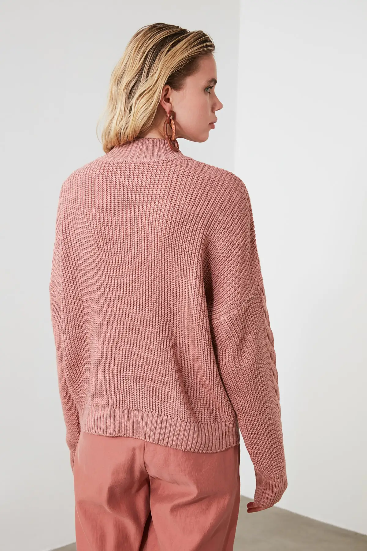 

Trendyol Mesh Detailed Knitwear Sweater TWOAW21KZ1043