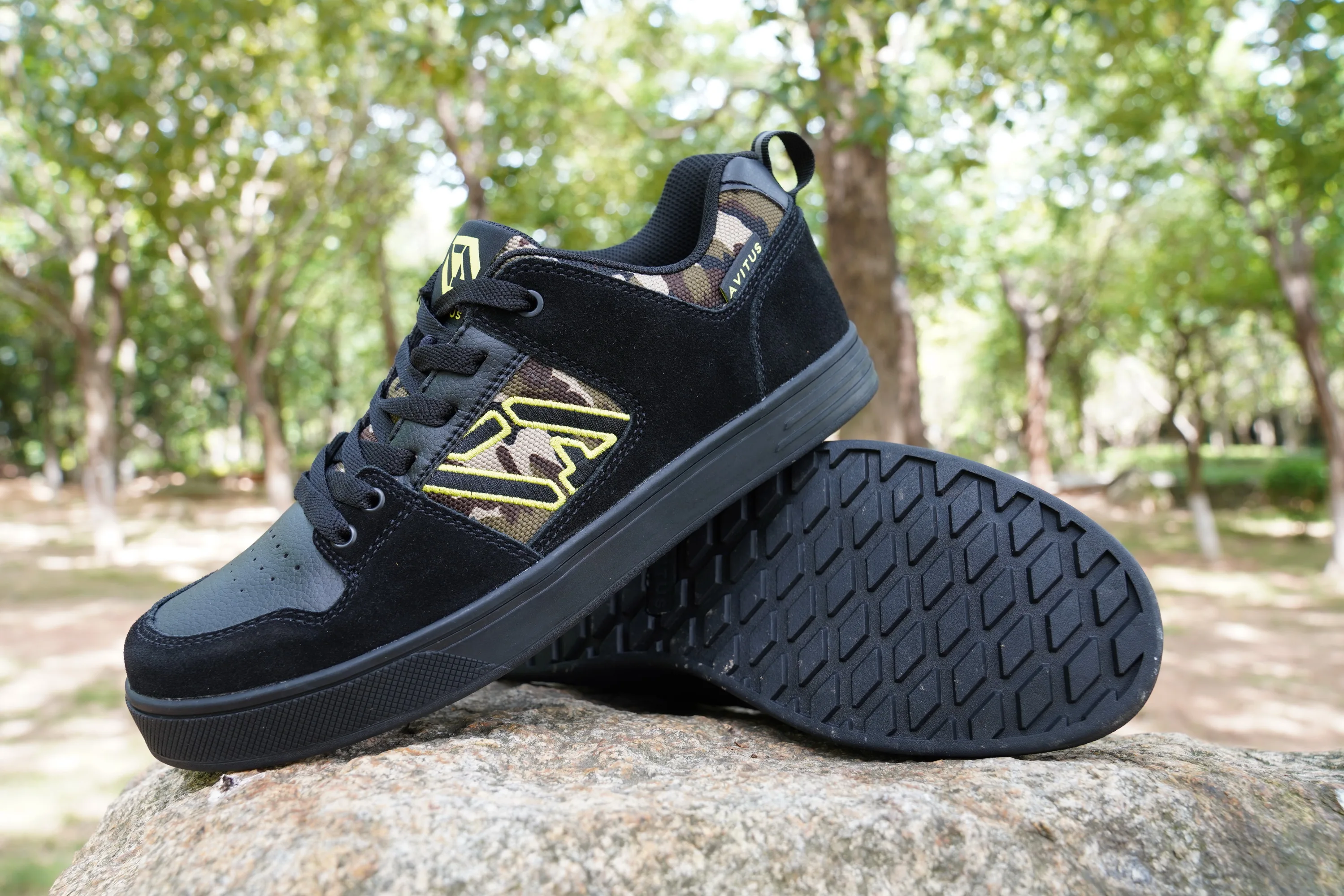 Мужские кроссовки на плоской подошве для езды горном велосипеде|Обувь