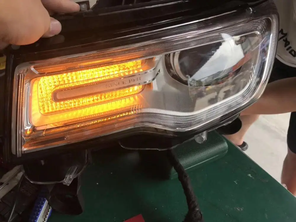 Сделано для нового Jeep grand Cherokee налобный фонарь 14/15/16 передняя фара оригинальная