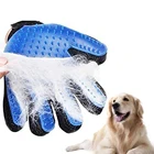 Перчатка для груминга домашних животных, силиконовая щетка для вычесывания шерсти у щенков и собак, 4 цвета