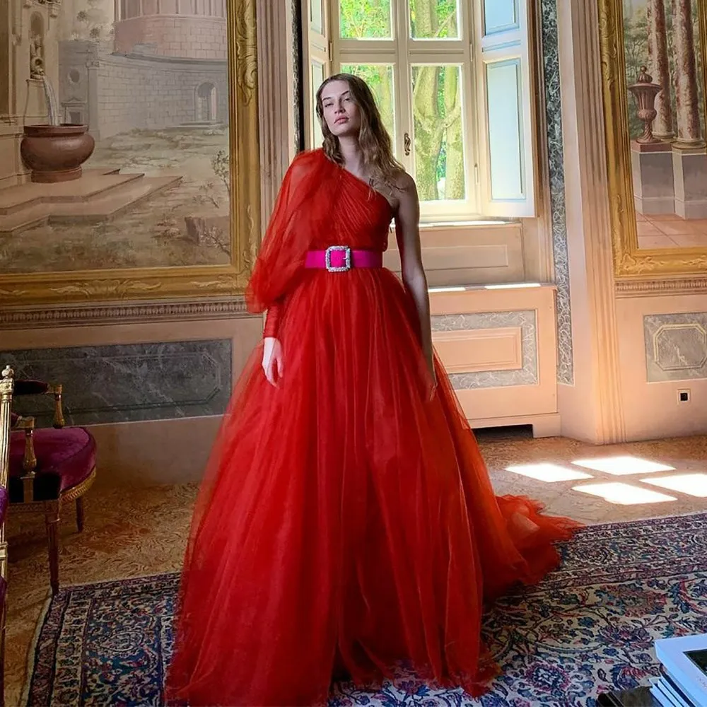 

Gorgeous Red Prom Dresses One Shoulder Long Sleeves A-Line Evening Gowns Long Women Party Dress with Belt Fashion Outfits