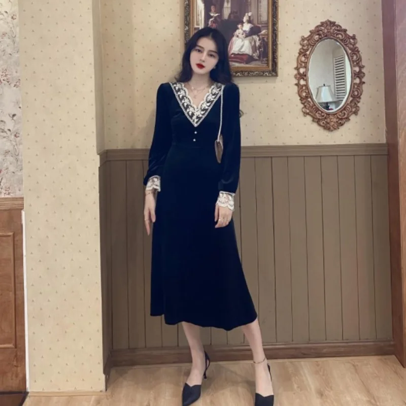 

HOUZHOU Black Vintage Dress Women Elegant Lace Patchwork Gold Velvet Long Sleeve Dresses Loose Oversized Spring Autumn Robe