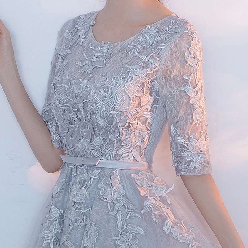 

Gray Lace Short Evening Dresses 2020 Elegant O-neck With Half Sleeve Appliques Plus Size Prom Dresses For Graduation Party