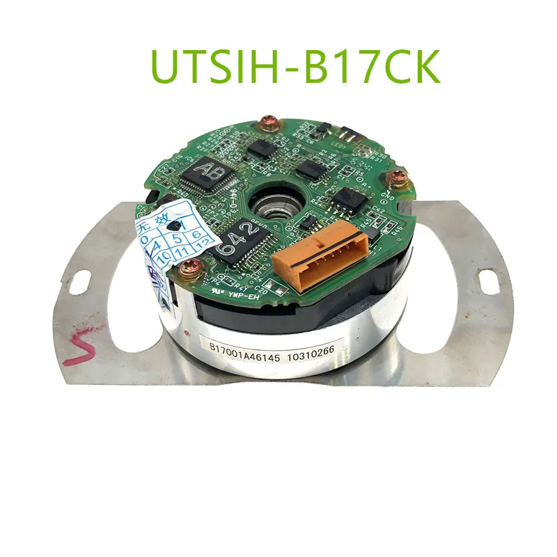 

Rotary Encoder UTSIH-B17CK Trabalho para SERVO MOTOR SGMGH-09DCA6F-OY