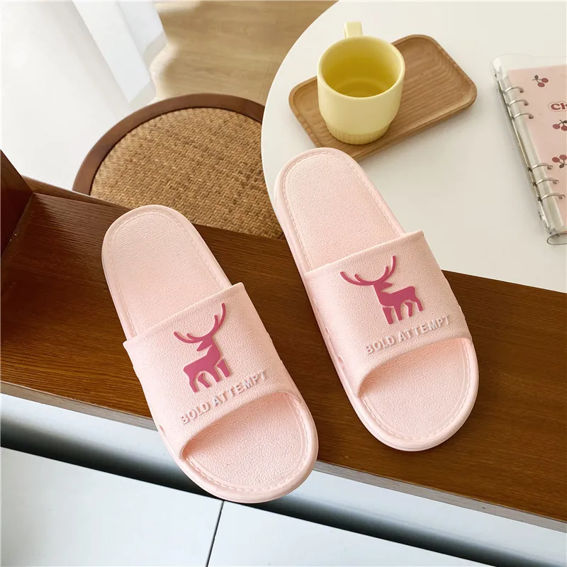 

New 2021 summer home slippers simple deer pattern couple shoes non-slip bathroom slippers men's and women's beach sandals