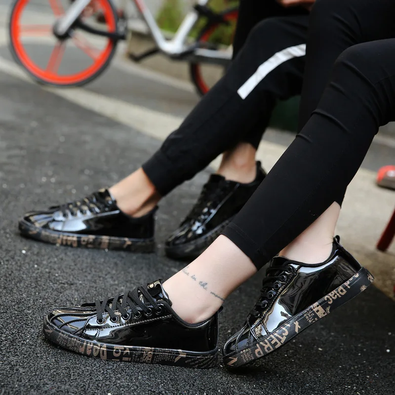 Мужская обувь Новинка 2019 года Вулканизированная с высоким берцем для пар дышащая