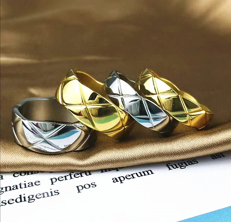 

New small fragrant wind grid pattern ring high sense ins cold wind index finger ring men and women couple rings