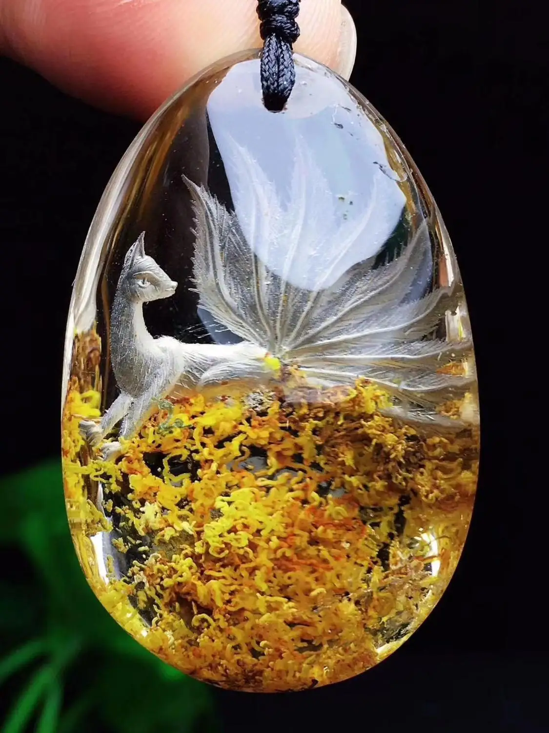 Ожерелье с фантомным кулоном из натурального апельсинового желтого цветов