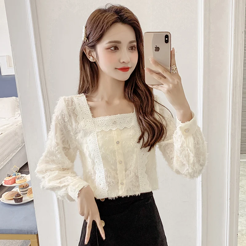 

Lace shirt women 2021 spring new fashion stitching fringed square collar blouse long-sleeved tops female
