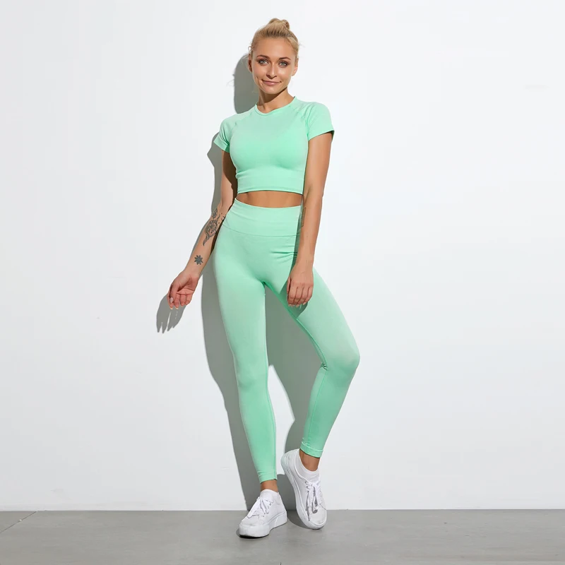 

Women Yoga Fitness Set 2 pcs/Set Seamless Breathable Yoga Pants Leggings + Yoga Shirts Tops Women Gym Set Sports Tracksuits