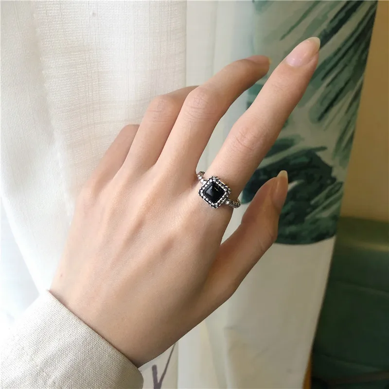 Новое модное крутое кольцо из черного камня для мужчин и женщин простое Открытое