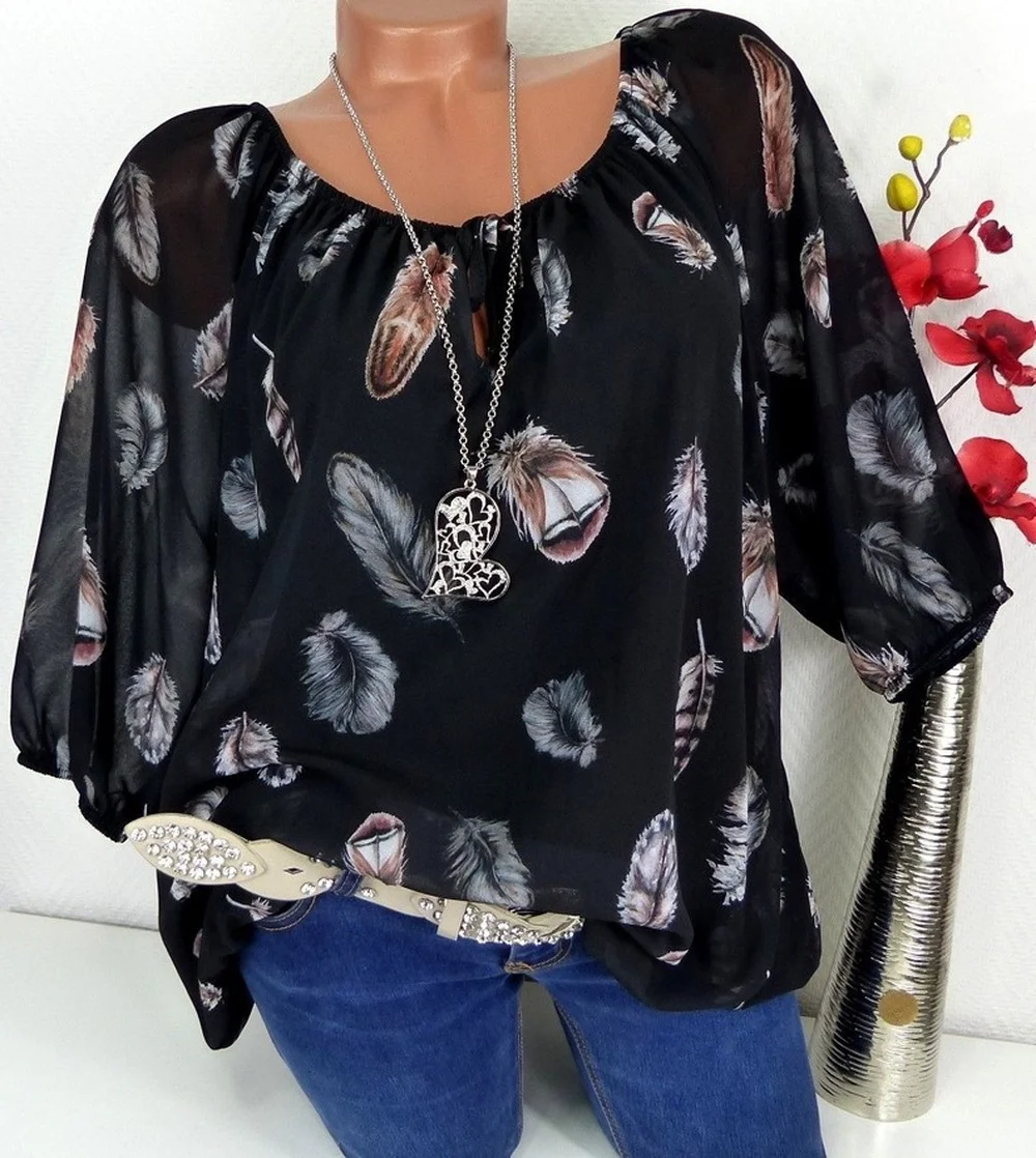 

Fashion Women's Blouse New Spring Casual V-neck Feather Print Loose Plus Size Five-point Sleeve Blouse Cotton Donsignet