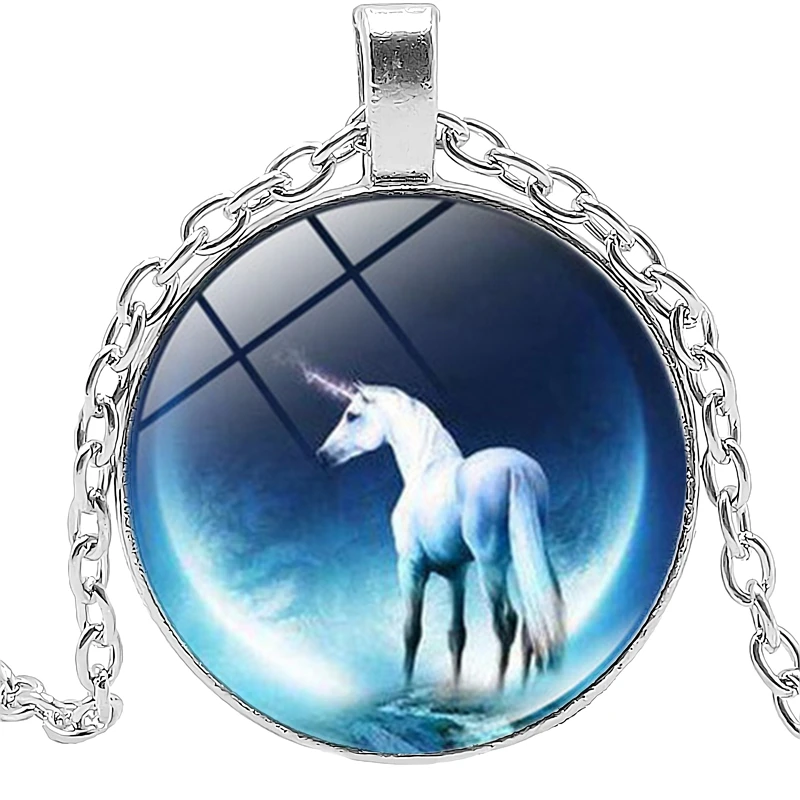 

Hot Sale Starry Horse Flying Horse Pendant Necklace Convex Sweater Chain Jewelry Gift for Friends Girls Boys