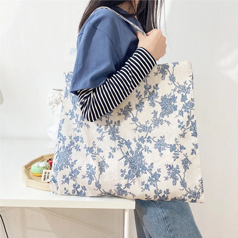 Маленькая свежая вместительная сумка на плечо сумки для покупок в Корейском