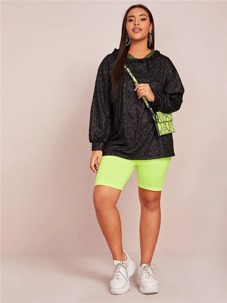 

Free Shipping 2020 Plus Size Women Fashion Leopard Hoodie Ladies Stylish Long Sleeve Top For Shopping Daily Wear Fashion Outfits