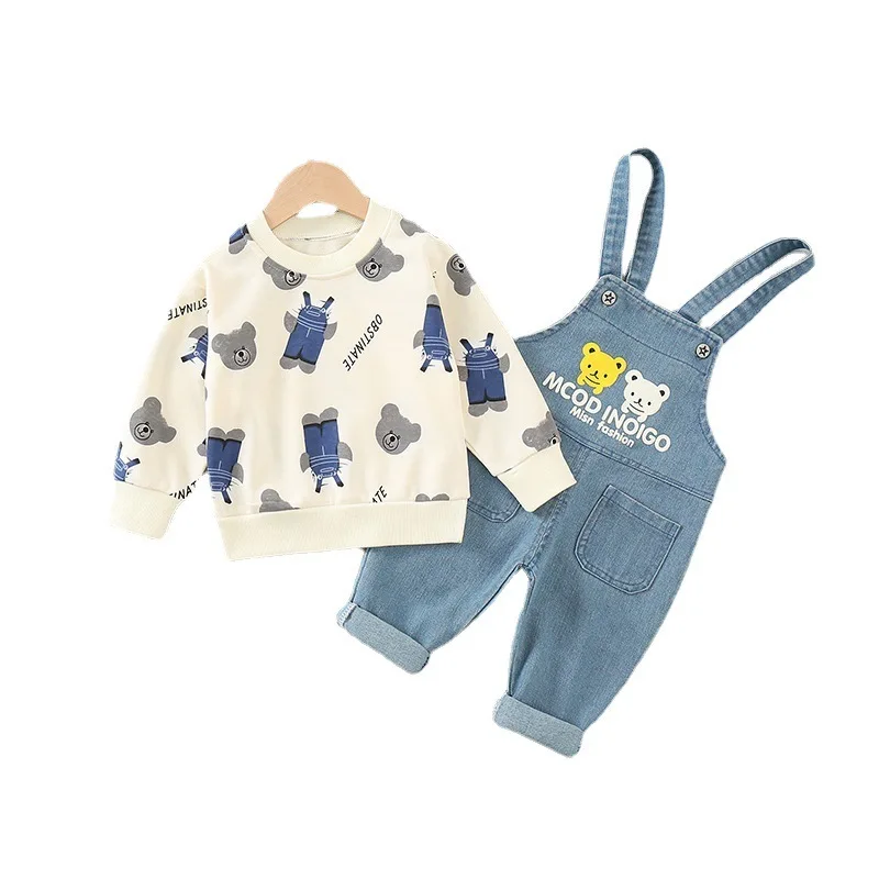 

Новый осенний костюм для маленьких мальчиков и девочек, детская хлопковая Футболка с мультяшным рисунком, комбинезон, 2 шт./компл., повседнев...