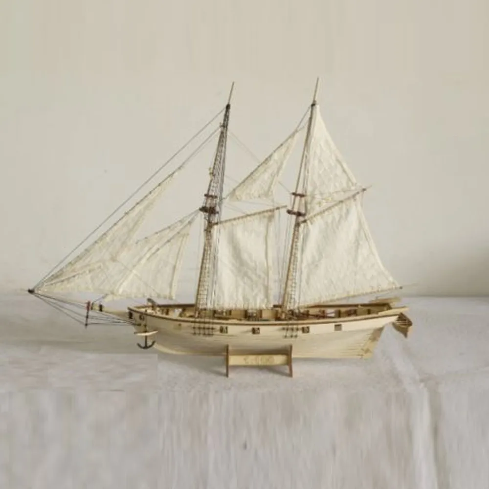 

DIY Ship Assembly Model Kits Wooden Sailing Boat Scale Model Decoration Toys Gifts for Kids Adults