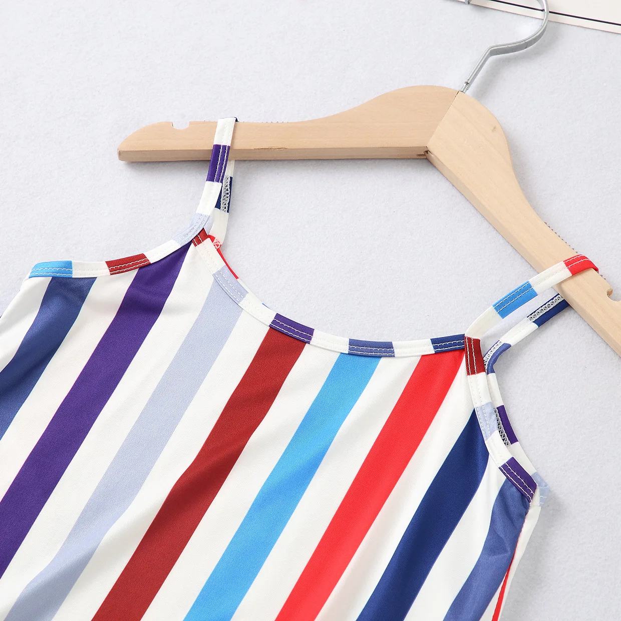 

2021 Mother daughter dresses Family matching Clothes Women Kids Girl Printing Stripes Dress mommy and me clothes T shirt Dress