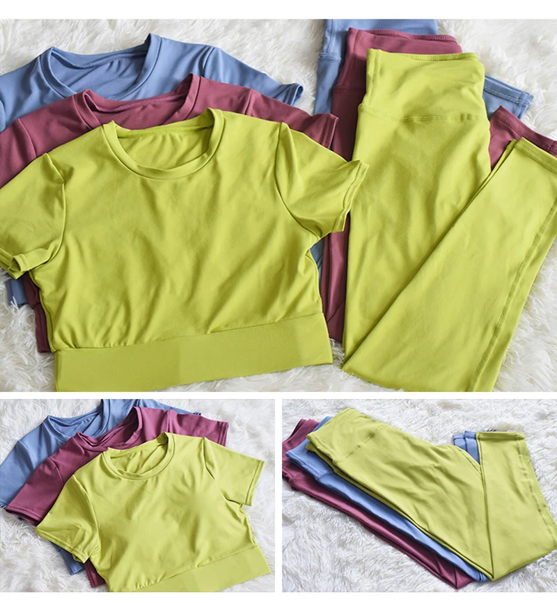 

2 Piece Set Seamless Gym Women Sportwear Fitness Yoga Clothing High Elastic Leggings and top Push-up Workout Suit Workout Suit