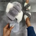 Теплые пушистые тапочки для женщин, зимняя мягкая плюшевая обувь из искусственного меха с перекрестными шлепанцами, Дамская домашняя обувь на платформе, Нескользящие шлепанцы с открытым носком