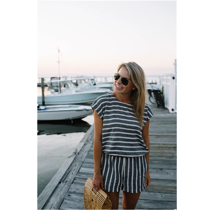 Женский Повседневный свободный костюм в полоску с коротким рукавом и открытой